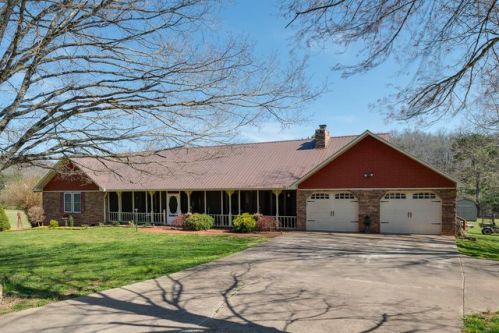 924 County Road 461, Englewood, TN 37329-5244