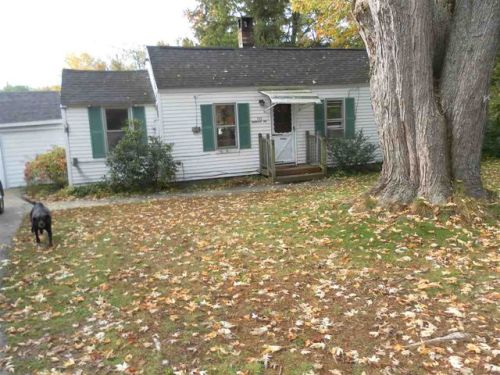 155 Mountain Ave, Northwood, NH 03261-4320