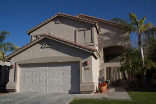 7194 Mohawk Ln, Glendale, AZ 85308-9680