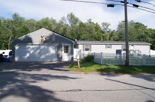 327 Birch Hill Rd, New Durham, NH 03855-2332