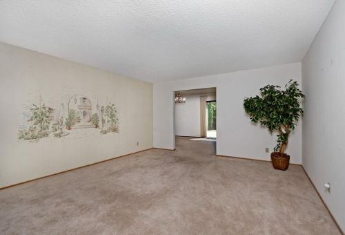 2450 New Jersey Ave, San Jose CA  95124-1328 exterior