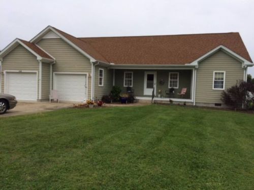 200 Ed Michael Rd, Jackson, OH 45640-8025