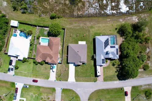 5813 Coosa Dr, Fort Pierce, FL 34986-4173
