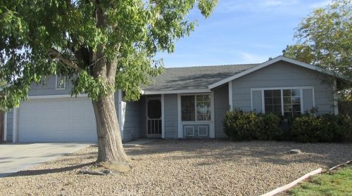 14911 Glasgow Ct, Victorville, CA 92394-2082