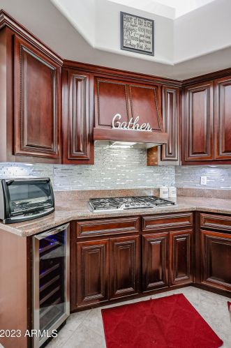 9610 Laurel Ln, Scottsdale AZ 85254-4901 exterior