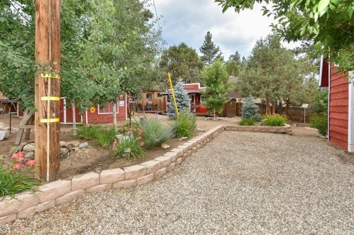 1063 H Ln, Big Bear City CA  92314-9693 exterior