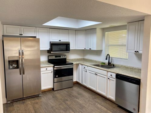 350 13th St, Vero Beach FL  32962-6419 exterior