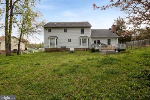 608 Halleck St, Fredericksburg VA  22407-8627 exterior