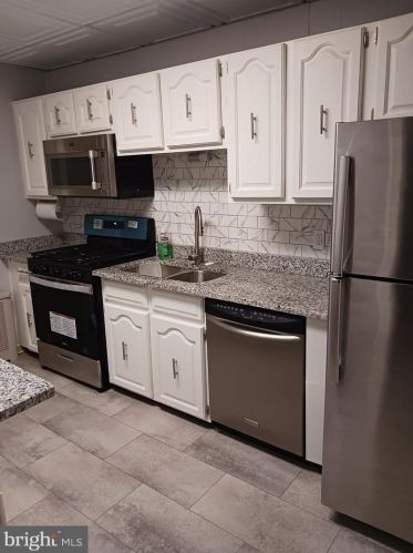 2225 S St, Washington, DC 20002-4630