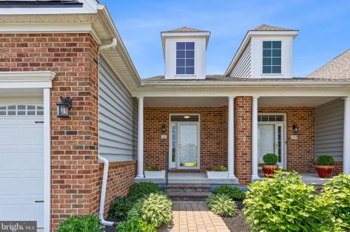 106 Meridian Blvd, Bear, DE 19701-6840