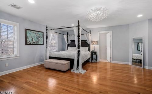 409 Beverwyck Rd, Parsippany NJ  07054-1537 exterior