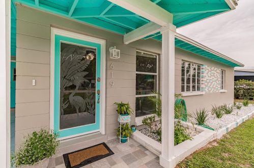 619 Mercado Ave, Orlando, FL 32807-1671