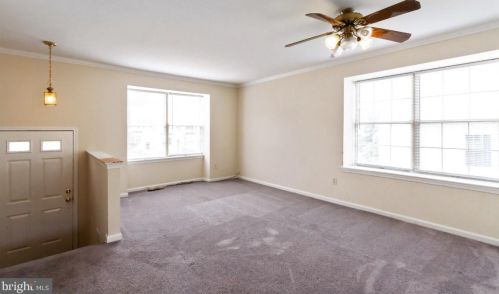 2014 Darlington Loop, Woodbridge, VA 22191-4927