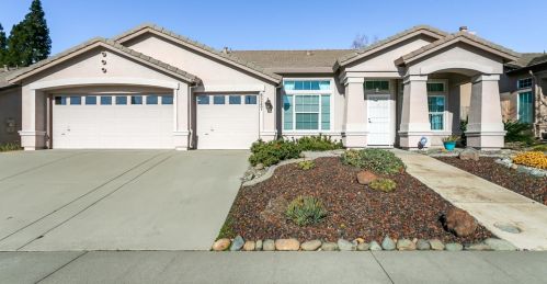 9247 Brown Rd, Elk Grove CA  95624-3917 exterior