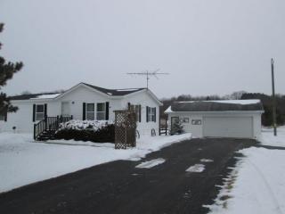 3386 3rd Ln, Brooks, WI 53952-9375