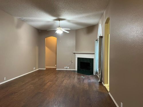 7116 Napa Valley Dr, Frisco TX  75035-6119 exterior