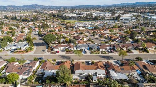 1455 Highridge Dr, Oceanside CA  92056-3050 exterior