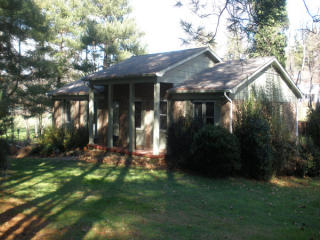 296 Rugby Rd, Hendersonville NC  28791-8718 exterior