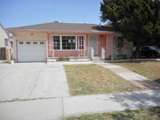5036 Hersholt Ave, Lakewood, CA 90712-2729