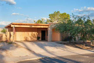 9465 Simon Pl, Tucson, AZ 85710-3165