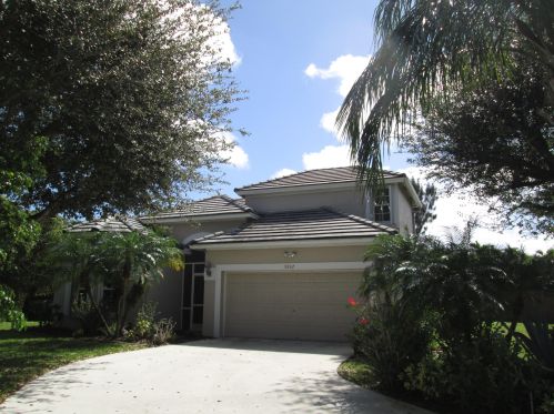 3802 Jonathans Way, Boynton Beach, FL 33436-8523