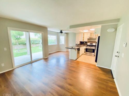 26222 Vintage Woods Rd, El Toro, CA 92630-7275