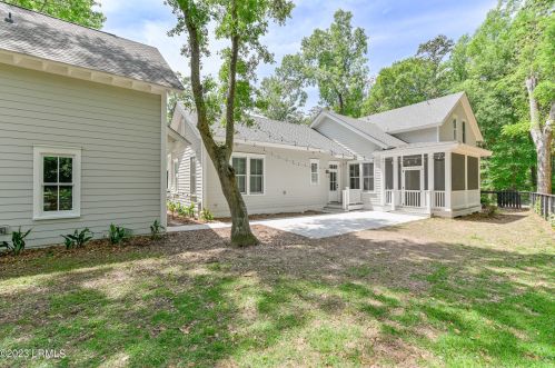 15 Brook Side, Beaufort, SC 29906-9116