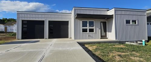 344 Sandmar Dr, Ripon, WI 54971
