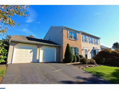 90 Brian Rd, Gilbertsville, PA 19525-9160
