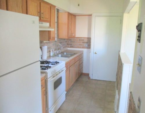 1427 Lenz Ave, Ambridge PA  15003-1935 exterior