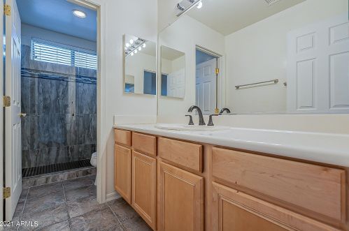 5330 Angela Dr, Scottsdale AZ 85254-6409 exterior