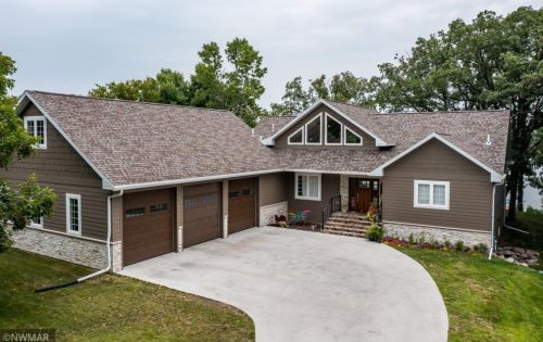 1471 Long Lake Dr, Detroit Lakes, MN 56501-7163