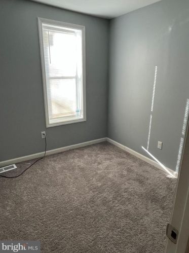 1364 Whitman Ave, Camden NJ  08104-1264 exterior