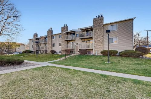 381 Ames St, Denver CO 80226-3623 exterior