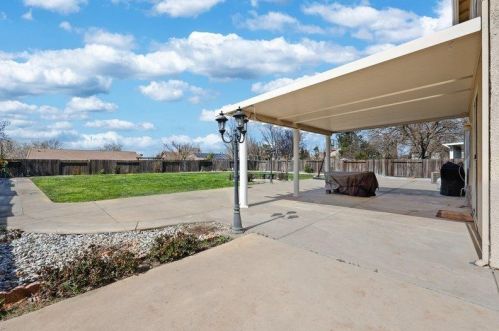 11154 Graeton Cir, Mather CA  95655-3048 exterior