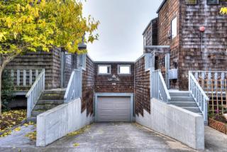 534 Monterey Rd, Pacifica, CA 94044-2016