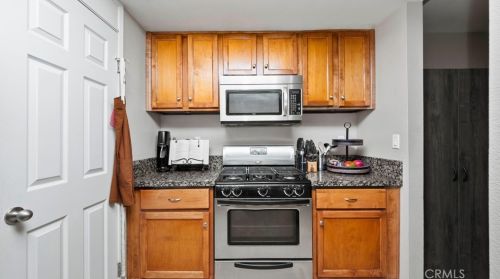 1286 Mohave Dr, Colton CA  92324-4755 exterior