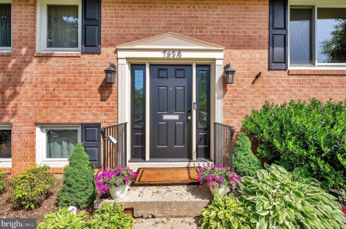 7438 Westwood Park Ln, Falls Church, VA 22046-1937