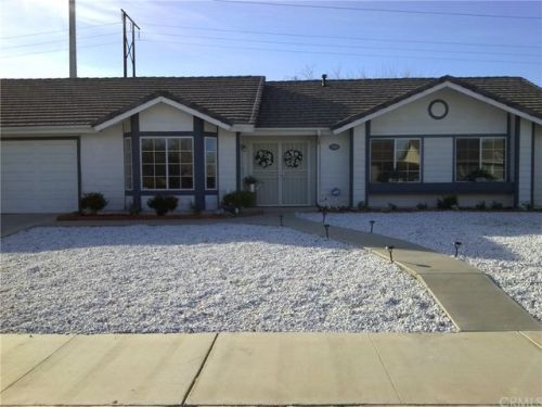 13359 Kirkwood Dr, Victorville, CA 92392-6219