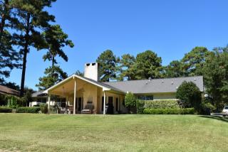 300 Broadmoor Dr, Browndell, TX 75931-7418