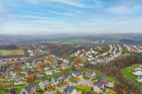 719 Jonagold Dr, Canonsburg, PA 15317-5256