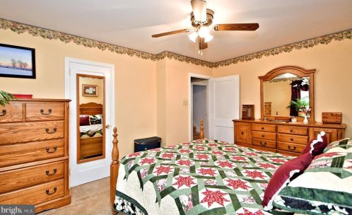 325 Lewis Rd, Limerick PA 19468-1510 exterior