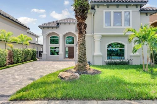 8200 Firenze Blvd, Orlando, FL 32836-8767