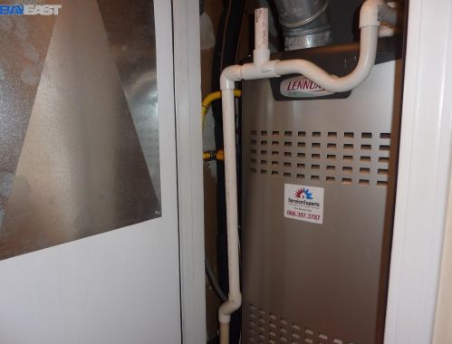 268 Royce Way, West Pittsburg CA  94565-4700 exterior