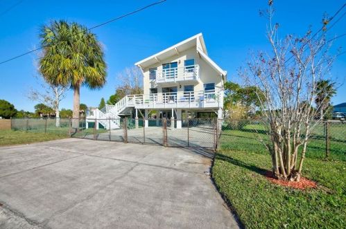 3294 Gardenia Dr, Brooksville, FL 34607-3505