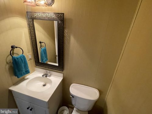 842 Woodcrest Turn, Dover DE  19904-2412 exterior