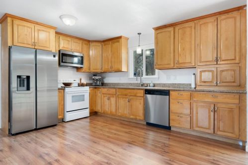 4210 Val Verde Rd, Loomis CA  95650-9473 exterior