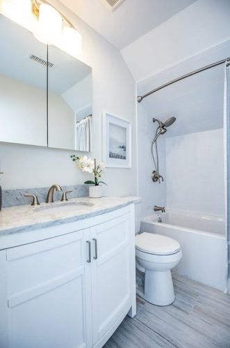 33 Pickering St, Danvers MA  01923-2017 exterior