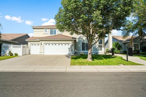 2709 Mira Vista Dr, Modesto CA  95356-8798 exterior
