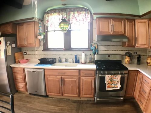 151 Michigan Ave, Hobart IN 46342-3236 exterior